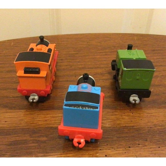 Lot 2 Thomas & Friends Take N Play Die Cast Trains NIA LUKE + 1 Plastic THOMAS - Picture 3 of 8
